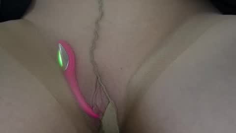 Willow online show from February 9, 6:00 pm