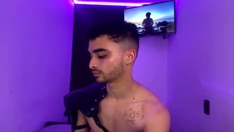 willozxxx online show from October 29, 4:42 pm