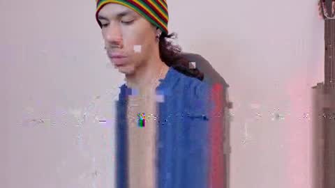 willy_veins online show from May 13, 10:58 am