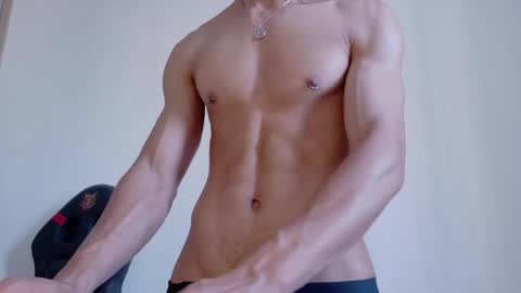 willy_veins online show from May 22, 1:18 pm