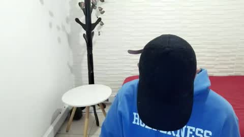 willytal2025 online show from January 9, 6:46 pm