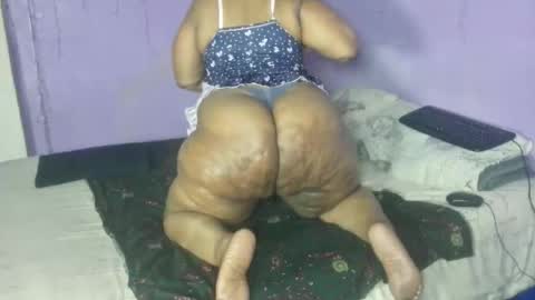 wilmaassylum online show from September 21, 6:17 am