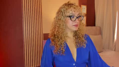 Wini Fer online show from April 3, 1:51 pm