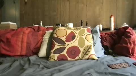 winky_right online show from April 9, 6:57 pm