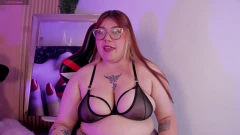 Winnie online show from May 30, 4:11 am