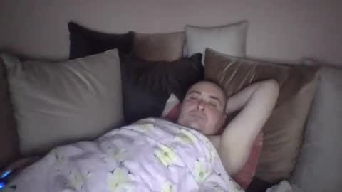 winston1982q online show from April 21, 6:59 pm