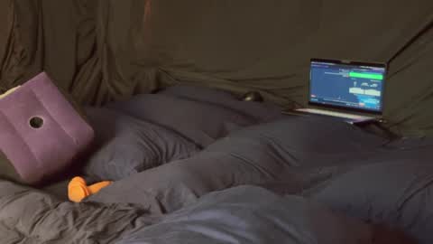 KiwiFruit89 online show from April 3, 6:20 am