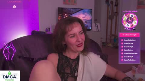 Snapshot of witch_in_silk chatting on October 4, 6:28 pm Witch in Silk online show from October 4, 6:28 pm