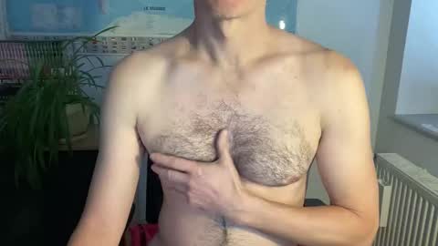 Snapshot of wladsexy88 chatting on October 17, 9:02 am Wladsexy88 online show from October 17, 9:02 am