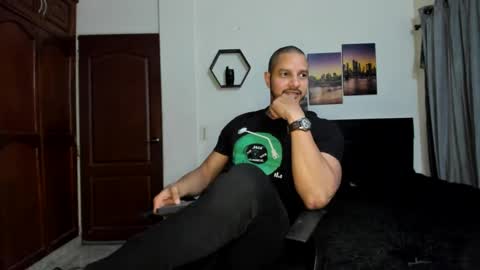 Magnus Dark independent model online show from September 23, 4:06 am