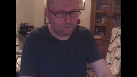 wobble444 online show from May 11, 12:17 am