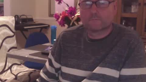 wobble444 online show from June 13, 12:54 am