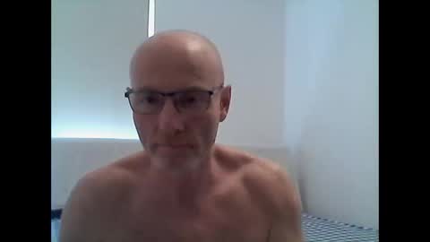 Snapshot of wolfgangamozart chatting on October 22, 12:07 pm Amadeus Mozart online show from October 22, 12:07 pm