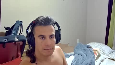wolfmedicine online show from July 12, 9:12 am
