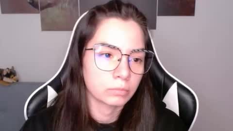 Alex online show from May 13, 2:21 am