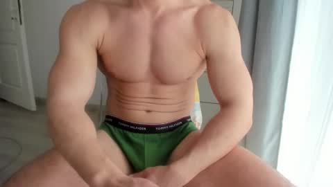 Wolfie online show from March 25, 9:05 am