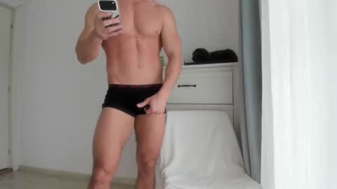 Wolfie online show from April 22, 8:54 am