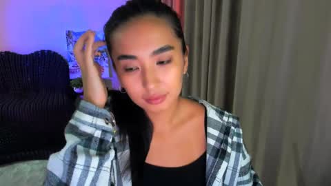 Snapshot of worldofkim chatting on March 10, 6:45 pm dudetta Kim online show from March 10, 6:45 pm
