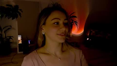 worldsbaby online show from February 27, 8:42 pm