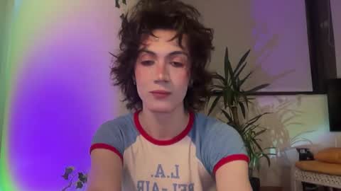 Glen online show from February 2, 9:33 pm