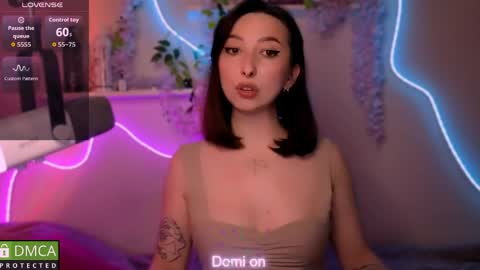 Sue online show from April 13, 12:15 am