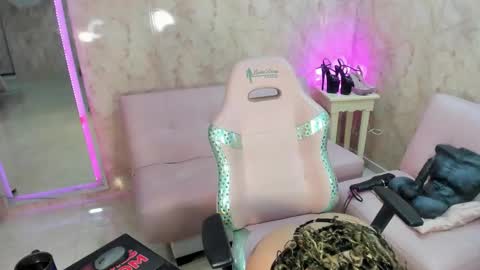     STREAMING SCHEDULE 2100 - 0530 GMT-5 online show from February 17, 5:01 pm