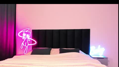 Emi online show from March 3, 4:58 am