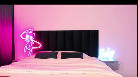 Emi online show from January 26, 3:59 am