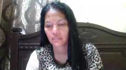 wowpussy4u online show from November 4, 5:31 am