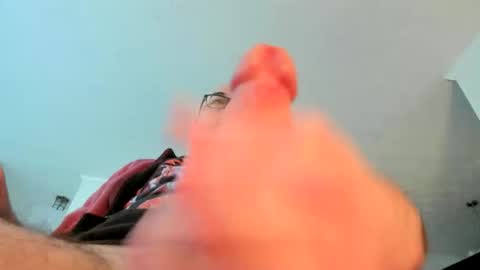 wowsah online show from December 20, 6:26 pm