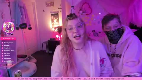 Wren Valentine online show from March 1, 11:09 pm