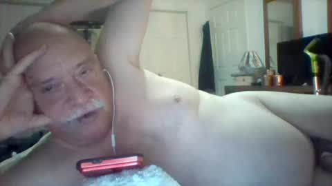 wvmountainlover online show from June 27, 1:55 am