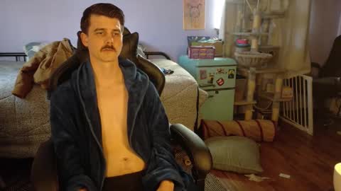 Wyatt online show from December 19, 6:14 pm