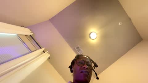 Snapshot of wynterheat chatting on September 10, 5:36 pm Wynter Heat online show from September 10, 5:36 pm