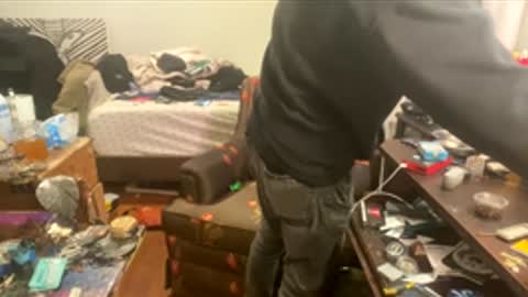 xander0zzz online show from March 2, 6:58 am