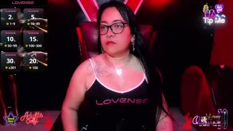 xander_taylor_ online show from May 28, 4:10 am