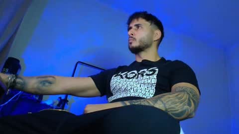 XanderCageX online show from November 25, 6:28 pm