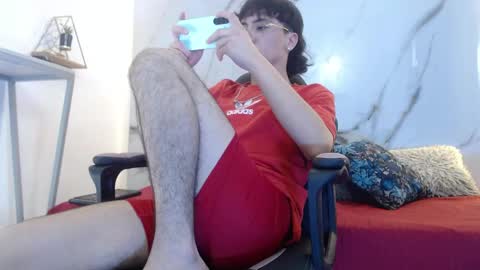 xandergrey8 online show from April 16, 9:04 pm