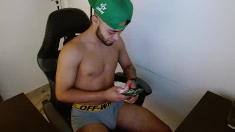 Xanderstone online show from February 5, 3:37 pm