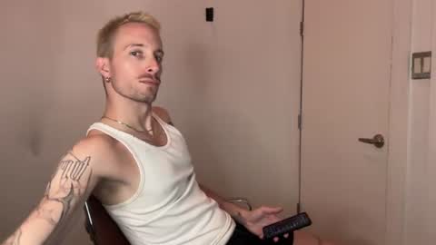 xanderxnyc online show from July 8, 9:51 pm