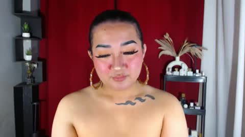 Snapshot of xasianempressx chatting on October 23, 2:51 pm Nira NOT INTO CHEAP GUYS online show from October 23, 2:51 pm