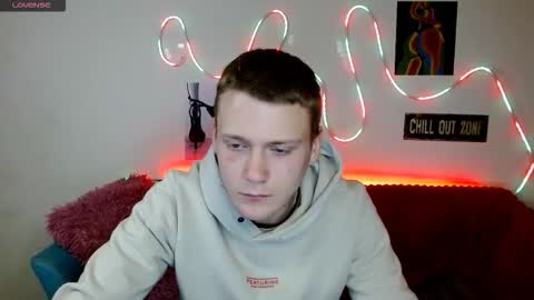 xavier_night81 online show from November 18, 10:18 am