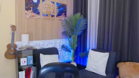 Snapshot of xcigbatecum chatting on October 11, 3:37 pm Charlie online show from October 11, 3:37 pm