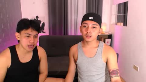 Snapshot of xcigbatecum chatting on September 24, 4:52 am Charlie online show from September 24, 4:52 am