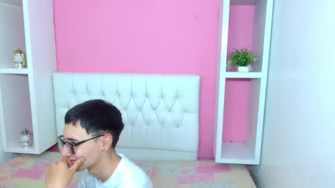 xcoupleplayxx online show from May 7, 3:24 am