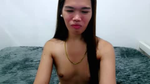 Snapshot of xdreamjen chatting on September 18, 9:13 am JENNNN online show from September 18, 9:13 am