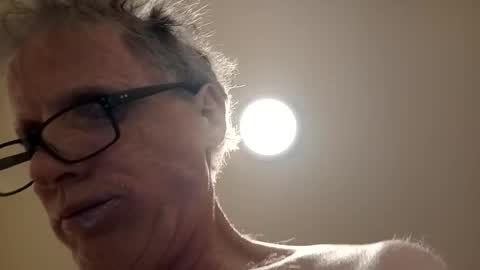 xdressmeteacher online show from July 31, 2:01 am