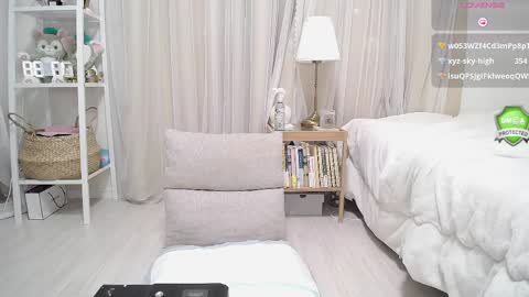 xerika_x online show from March 29, 8:38 am