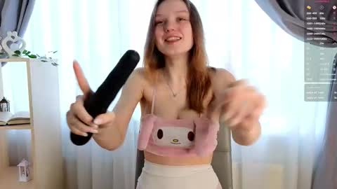 Luna and Lina online show from February 26, 4:27 am