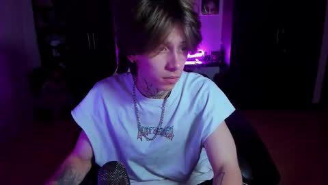 xIce Boy online show from March 19, 3:56 am